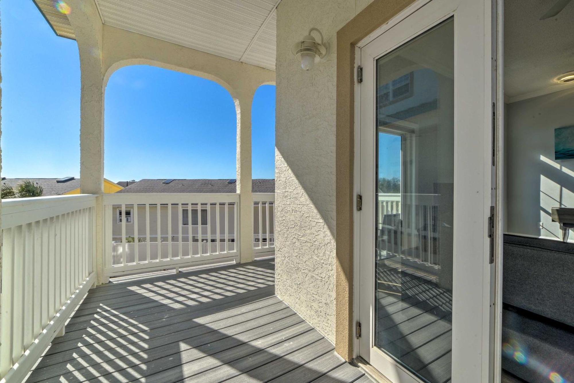 Sunny Pcb Home With Balcony Steps To The Beach! 巴拿马城 外观 照片